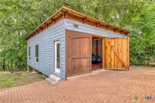 200 Redbird Ln, Kingsbury, TX 78638 - Photo 31