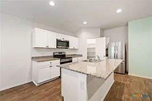 837 Margay Loop, Seguin, TX 78155 - Photo 13