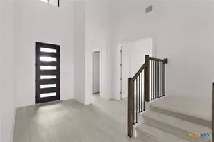 5732 Tug Pt, New Braunfels, TX 78130 - Photo 3