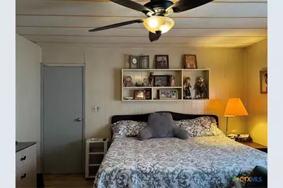 2183 Fm 3283, Hallettsville, TX 77964 - Photo 17