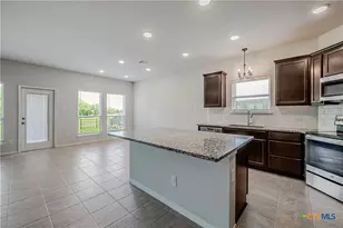 631 Friar Tuck Dr, Temple, TX 76502 - Photo 11