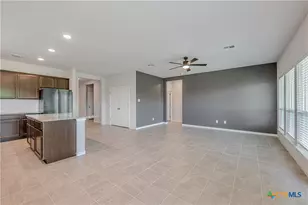 631 Friar Tuck Dr, Temple, TX 76502 - Photo 9