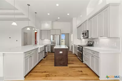 321 Farmhouse Drive, Marion, TX 78124 - Photo 17