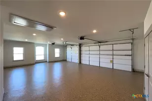 321 Farmhouse Dr, Marion, TX 78124 - Photo 37