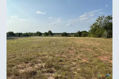 1295 Rainbow Road, Cuero, TX 77954 - Photo 9