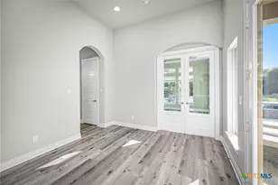 913 Coolabah Ave, New Braunfels, TX 78132 - Photo 31