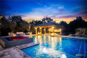 913 Coolabah Ave, New Braunfels, TX 78132 - Photo 9