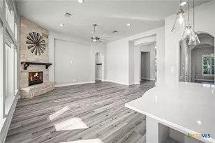 913 Coolabah Ave, New Braunfels, TX 78132 - Photo 21