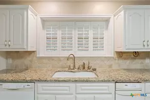 1204 Fairway Cir, Salado, TX 76571 - Photo 15