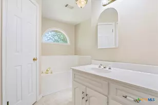 1204 Fairway Cir, Salado, TX 76571 - Photo 25