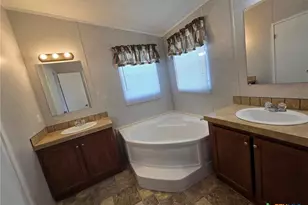 338 Rosemary Loop, New Braunfels, TX 78130 - Photo 3