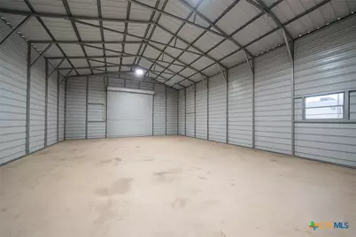 3575 Baker Road, Kingsbury, TX 78638 - Photo 13