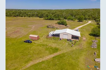 3575 Baker Road, Kingsbury, TX 78638 - Photo 11