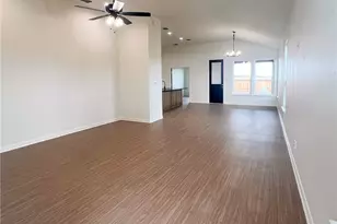 102 Persimmon Ct, Victoria, TX 77904 - Photo 17