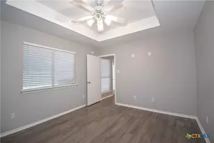 1614 Twisted Oak Dr, Temple, TX 76502 - Photo 13