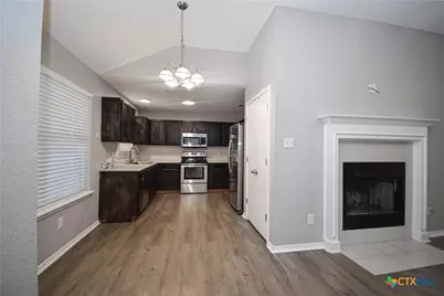 1614 Twisted Oak Drive, Temple, TX 76502 - Photo 9