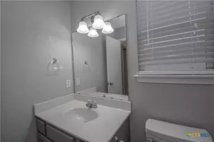 1614 Twisted Oak Dr, Temple, TX 76502 - Photo 23