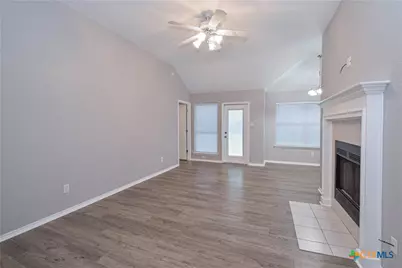 1614 Twisted Oak Drive, Temple, TX 76502 - Photo 7