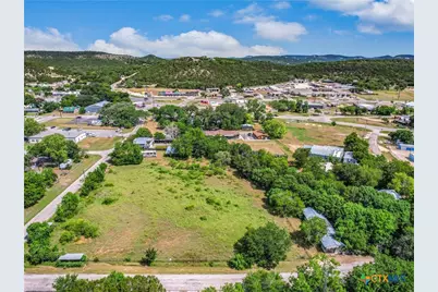 201 Oak Drive, New Braunfels, TX 78132 - Photo 7