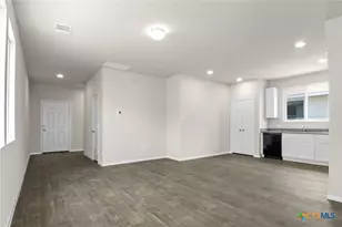 3035 Winding Creek Rd, Kyle, TX 78640 - Photo 15