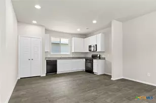 3035 Winding Creek Rd, Kyle, TX 78640 - Photo 7