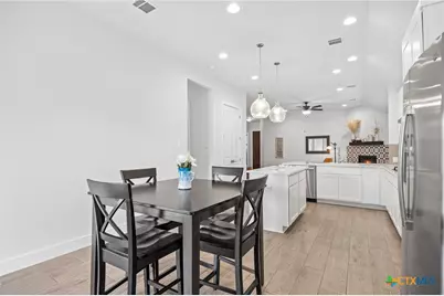 532 Elm Green Street, Hutto, TX 78634 - Photo 13