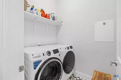 532 Elm Green Street, Hutto, TX 78634 - Photo 23