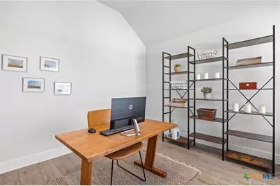 532 Elm Green Street, Hutto, TX 78634 - Photo 5