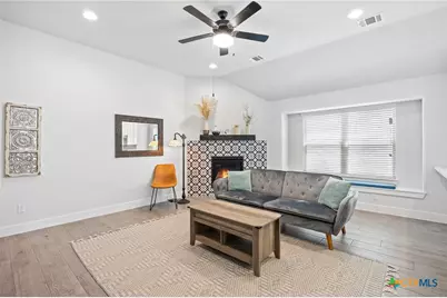 532 Elm Green Street, Hutto, TX 78634 - Photo 7