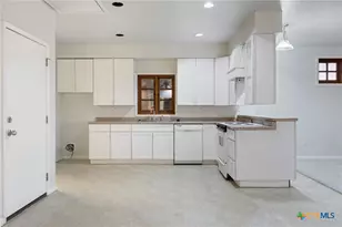 18700 Moreh Peak Pass, Austin, TX 78738 - Photo 35