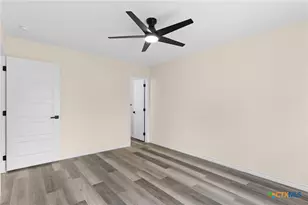 5224 Rose Garden Loop, Killeen, TX 76542 - Photo 11