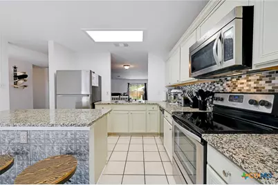 7410 Tom Watson Court, San Antonio, TX 78244 - Photo 11