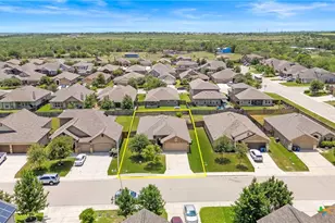 5645 Briar Fld, New Braunfels, TX 78132 - Photo 25
