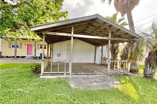 1306 W Madison Ave, Port O'Connor, TX 77982 - Photo 31