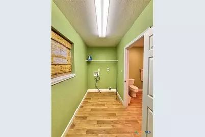 1306 W Madison Avenue, Port O'Connor, TX 77982 - Photo 23