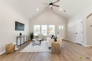 1420 Canyon Bend, Canyon Lake, TX 78133 - Photo 5