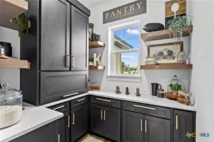 5697 Copper Vis, New Braunfels, TX 78132 - Photo 7