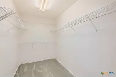 9215 Granberry Pass, Universal City, TX 78148 - Photo 17