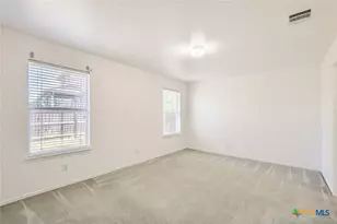 9215 Granberry Pass, Universal City, TX 78148 - Photo 13