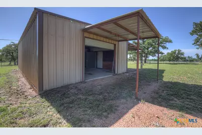 82 Bell Mountain Road, Fredericksburg, TX 78675 - Photo 25