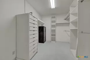 82 Bell Mountain Rd, Fredericksburg, TX 78675 - Photo 17