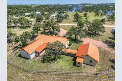 82 Bell Mountain Road, Fredericksburg, TX 78675 - Photo 31