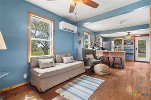 10843 US Hwy 90, Harwood, TX 78632 - Photo 7