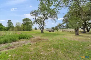 10843 US Hwy 90, Harwood, TX 78632 - Photo 23