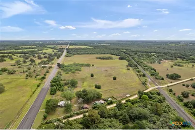 10843 US Highway 90, Harwood, TX 78632 - Photo 27