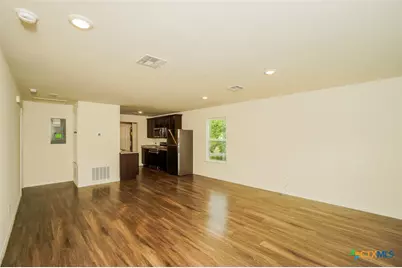 701 E Avenue A, Temple, TX 76501 - Photo 5