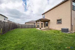 8913 Winter Haven Rd, Austin, TX 78747 - Photo 21