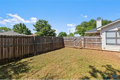 1301 Chapel Creek Road, Waco, TX 76712 - Photo 35