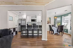 1301 Chapel Creek Rd, Waco, TX 76712 - Photo 11