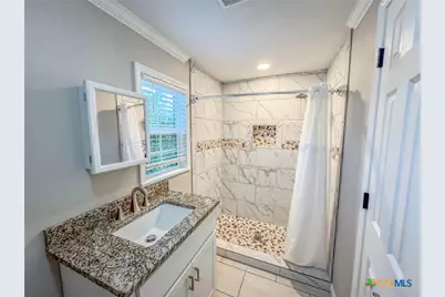 510 E 7th Street, Yorktown, TX 78164 - Photo 13